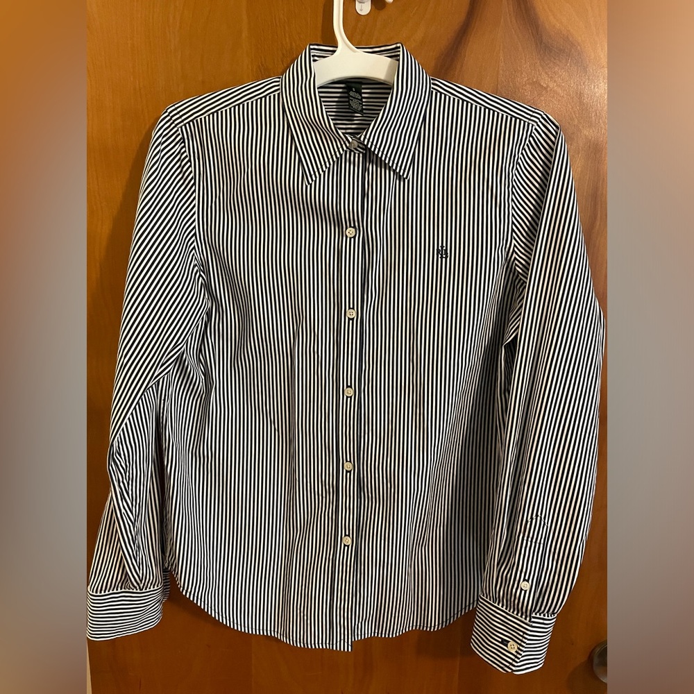 Ralph Lauren Navy/white striped fitted blouse.  Perf cond, no stains